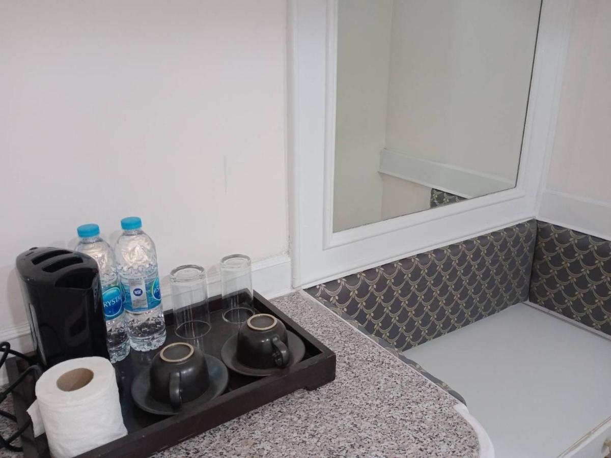 Royal Garden Home Hotel Bangkok Eksteriør bilde