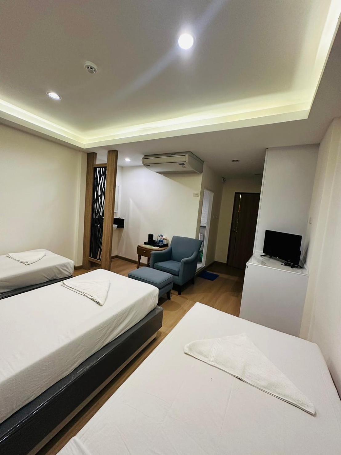 Royal Garden Home Hotel Bangkok Eksteriør bilde